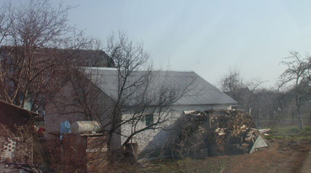 Houses by the roadside outide Kiev